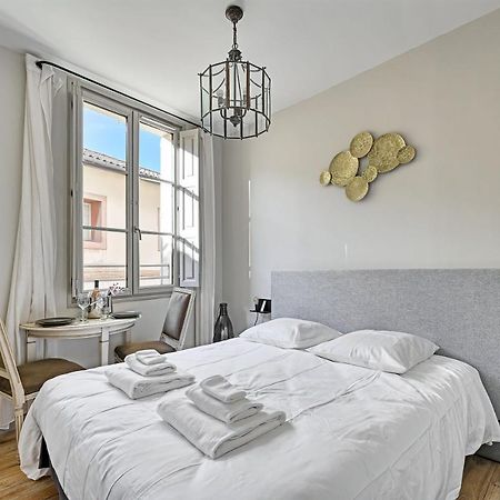 Au Coeur Des Papes, Dans Batisse De Charme Studios & Appartements En Coeur De Ville Avignon Eksteriør billede