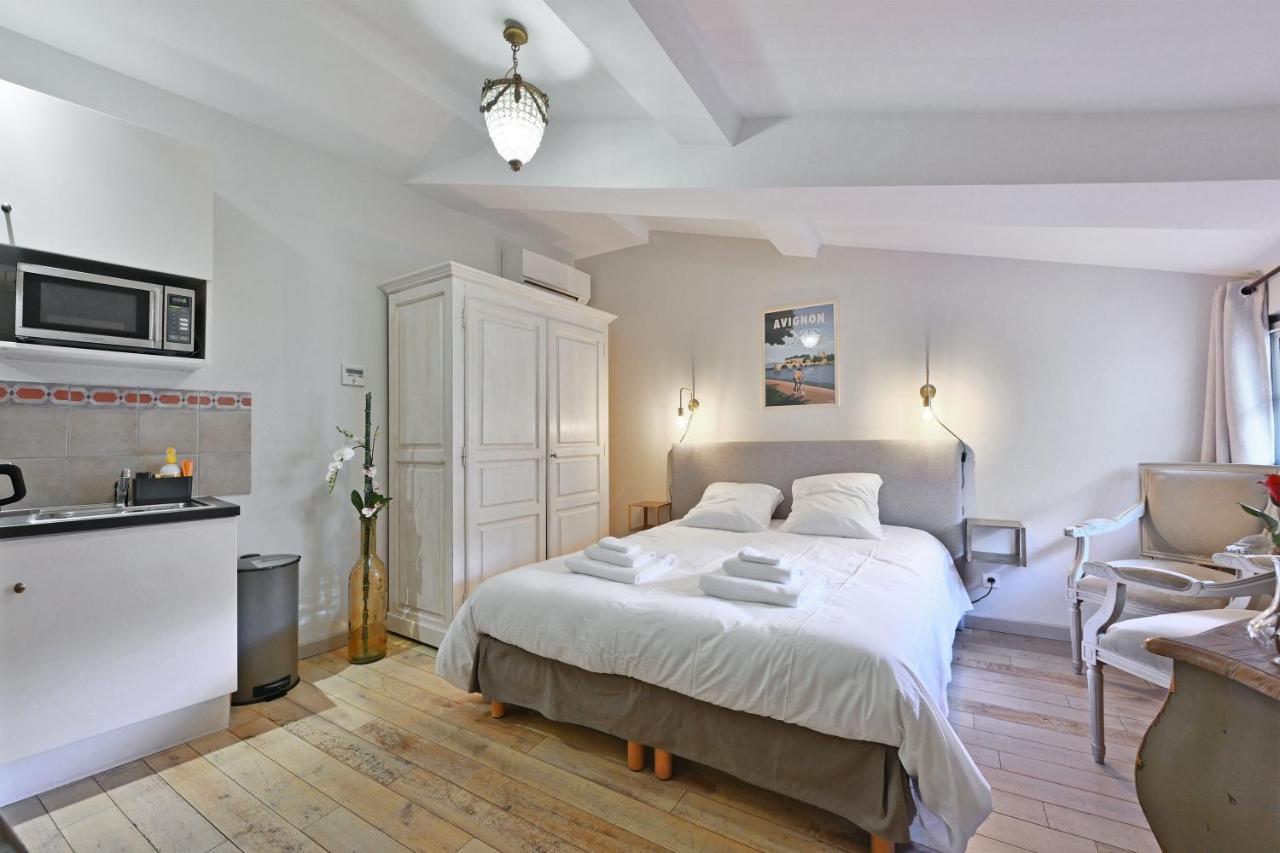 Au Coeur Des Papes, Dans Batisse De Charme Studios & Appartements En Coeur De Ville Avignon Eksteriør billede