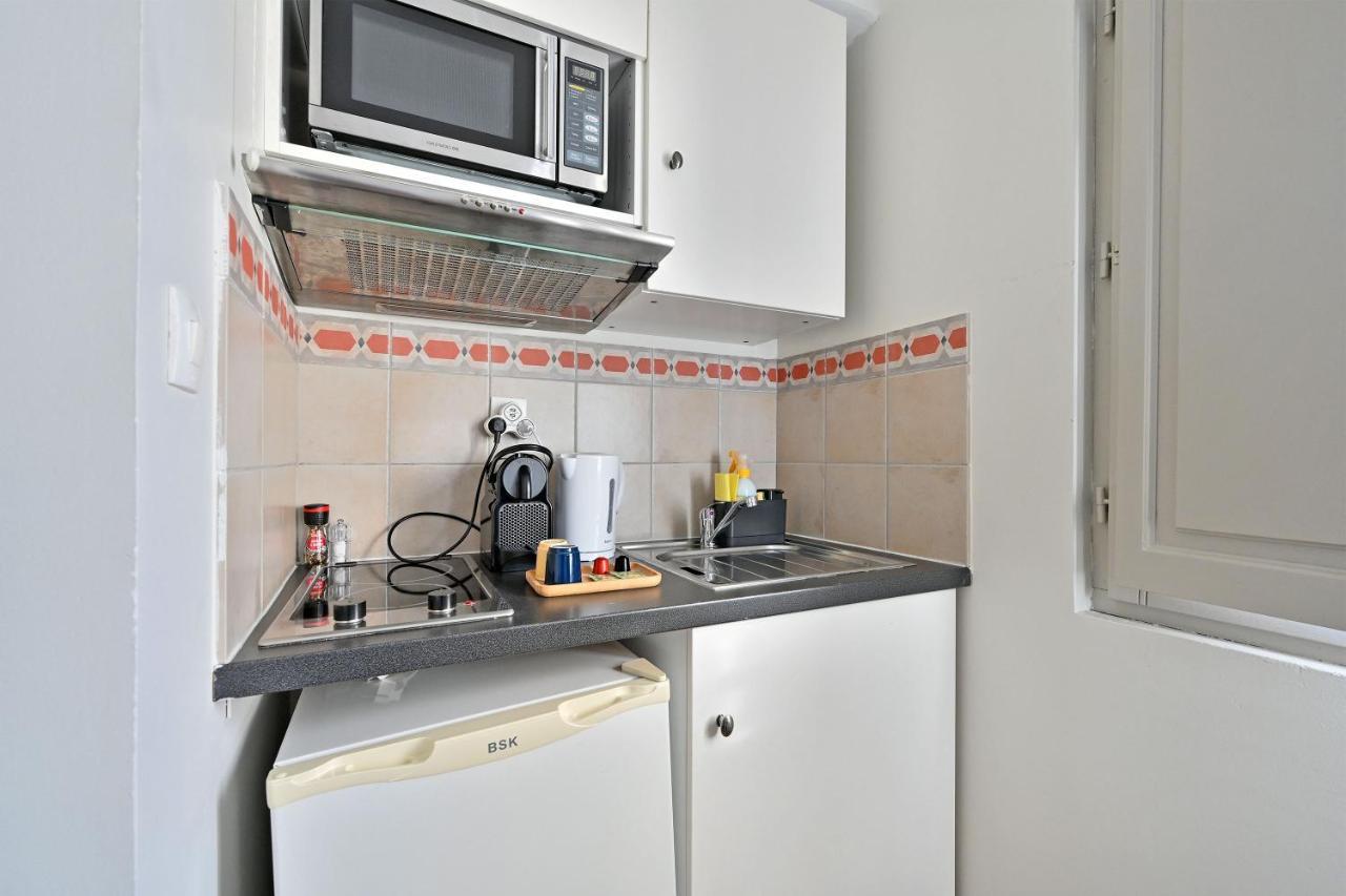 Au Coeur Des Papes, Dans Batisse De Charme Studios & Appartements En Coeur De Ville Avignon Eksteriør billede