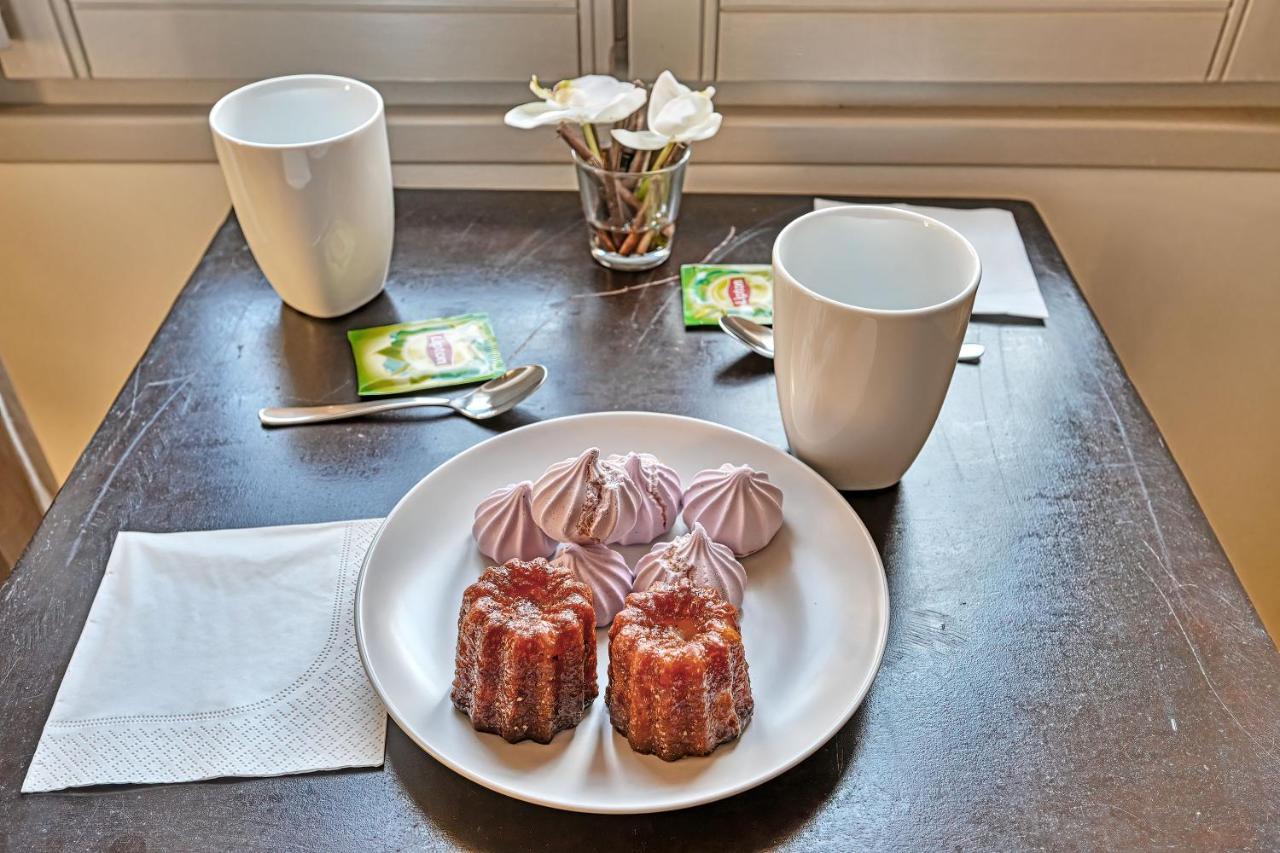 Au Coeur Des Papes, Dans Batisse De Charme Studios & Appartements En Coeur De Ville Avignon Eksteriør billede